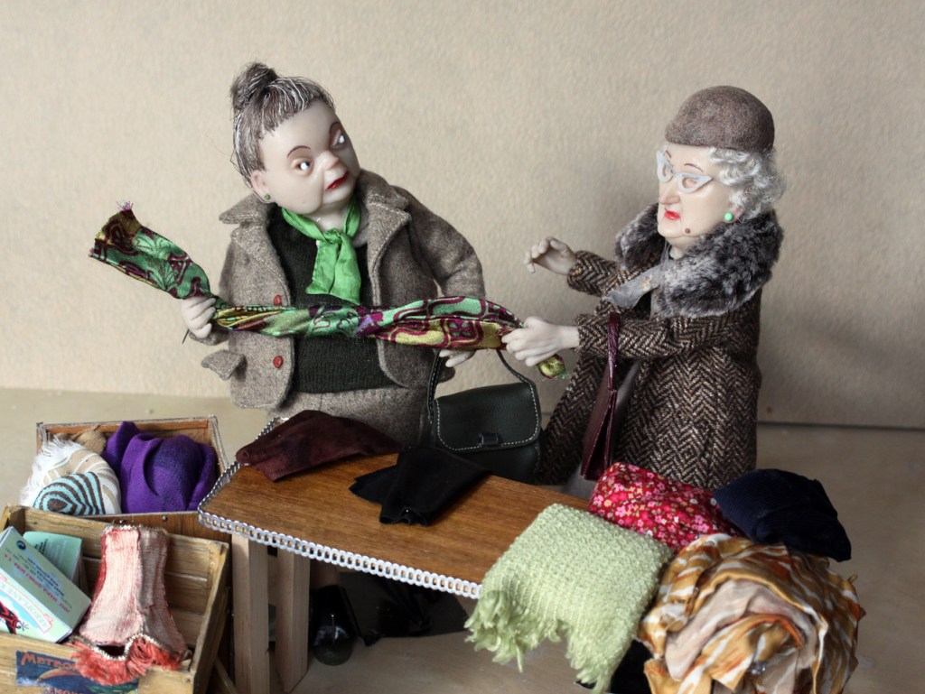 Old Lady Purse&nbsp;Fight